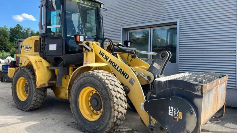 OmecoHub - NEW HOLLAND W110BZ