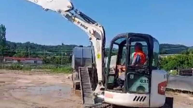 OmecoHub - BOBCAT 435H
