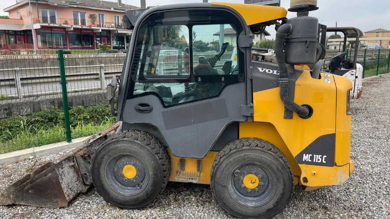 OmecoHub - VOLVO MC115C