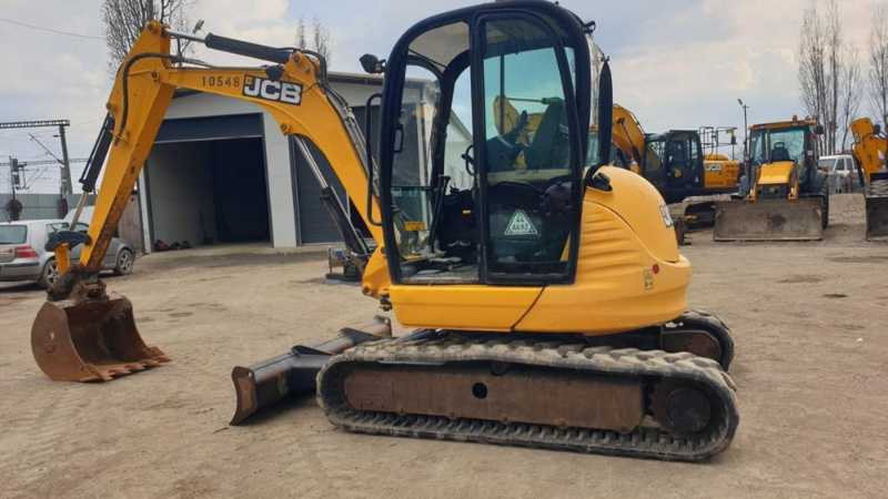 OmecoHub - JCB 8055