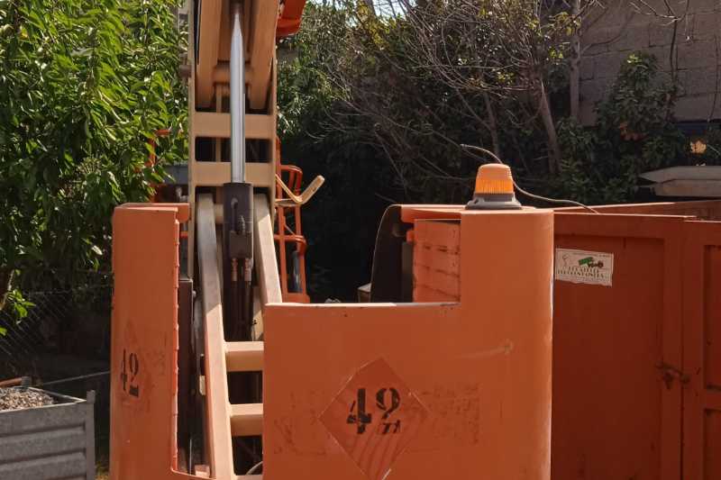 OmecoHub - Immagine JLG E300AJP