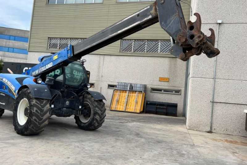 OmecoHub - Immagine NEW HOLLAND LM5060