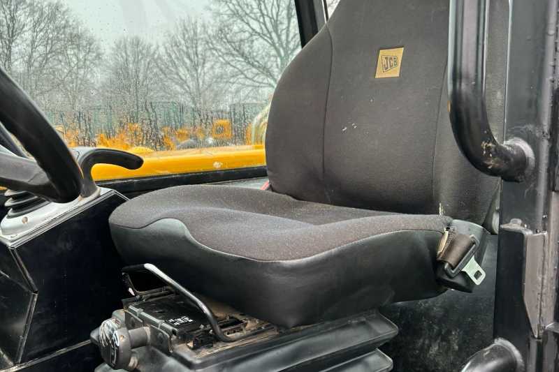 OmecoHub - Immagine JCB 560-80