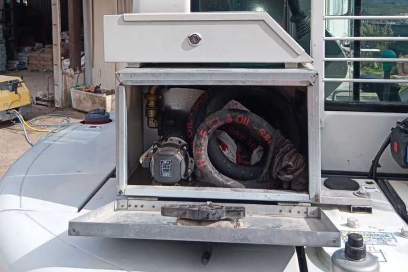 OmecoHub - Immagine TAKEUCHI TB153FR