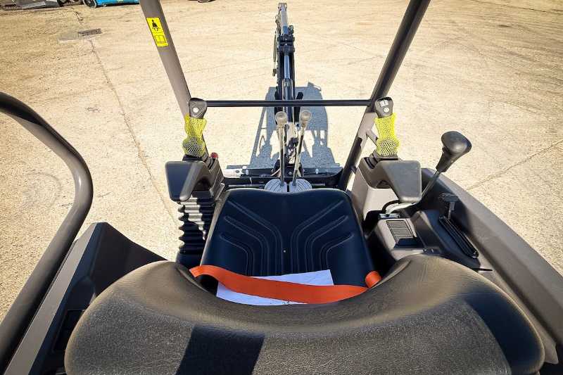 OmecoHub - Immagine VOLVO ECR18E