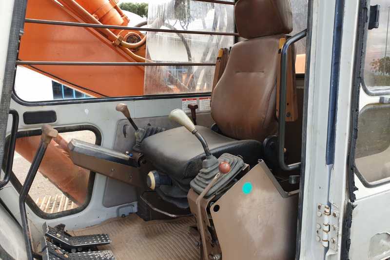 OmecoHub - Immagine FIAT HITACHI FH150