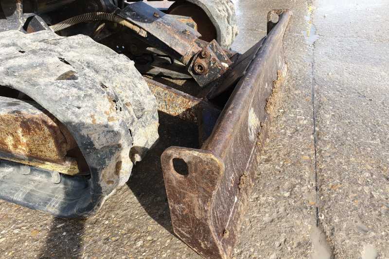 OmecoHub - Immagine KOMATSU PC12R-8