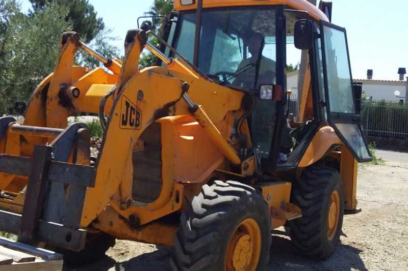 OmecoHub - Immagine JCB 2CX