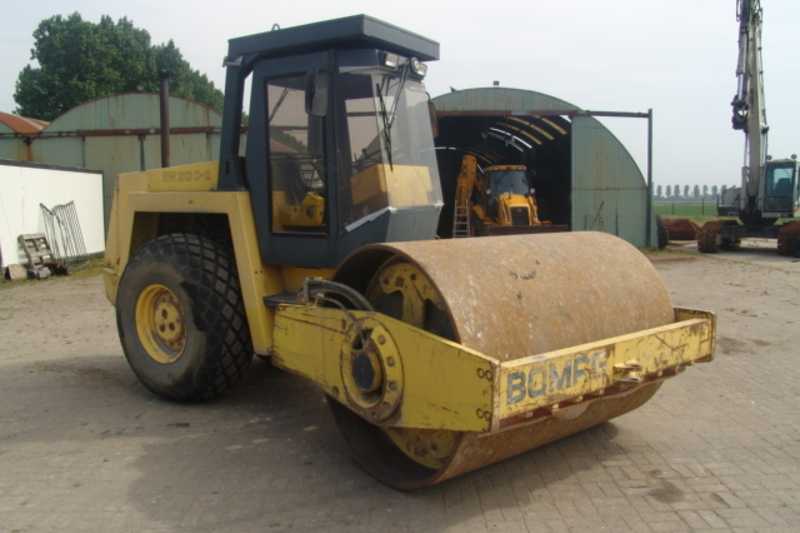 OmecoHub - Immagine BOMAG BW213D-2