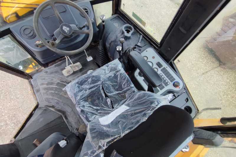 OmecoHub - Immagine JCB 2CX