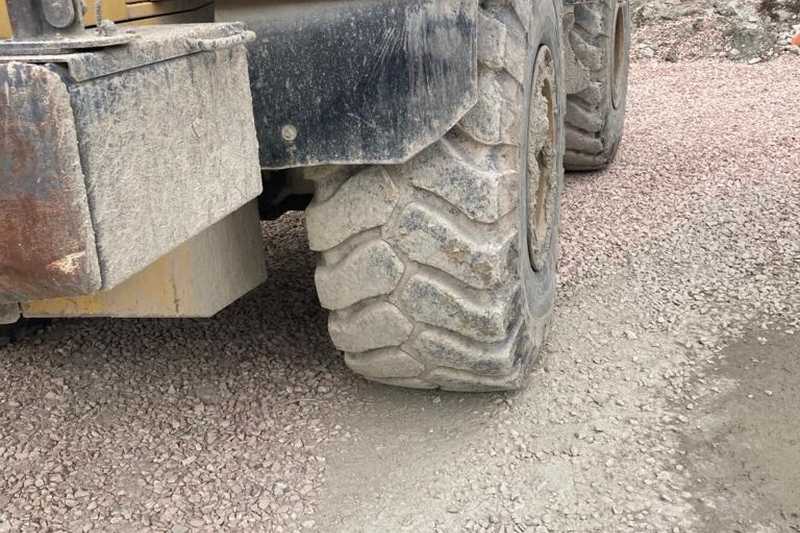 OmecoHub - Immagine KOMATSU WA380-3